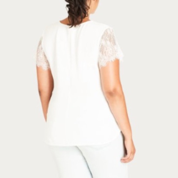 City Chic White Lace Panel Top - Picture 2 of 8